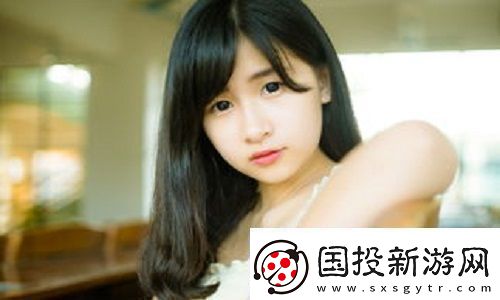 老人船上弄雨荷第13集介紹：劇情亮點(diǎn)與角色發(fā)展令人期待后面的劇情走向。