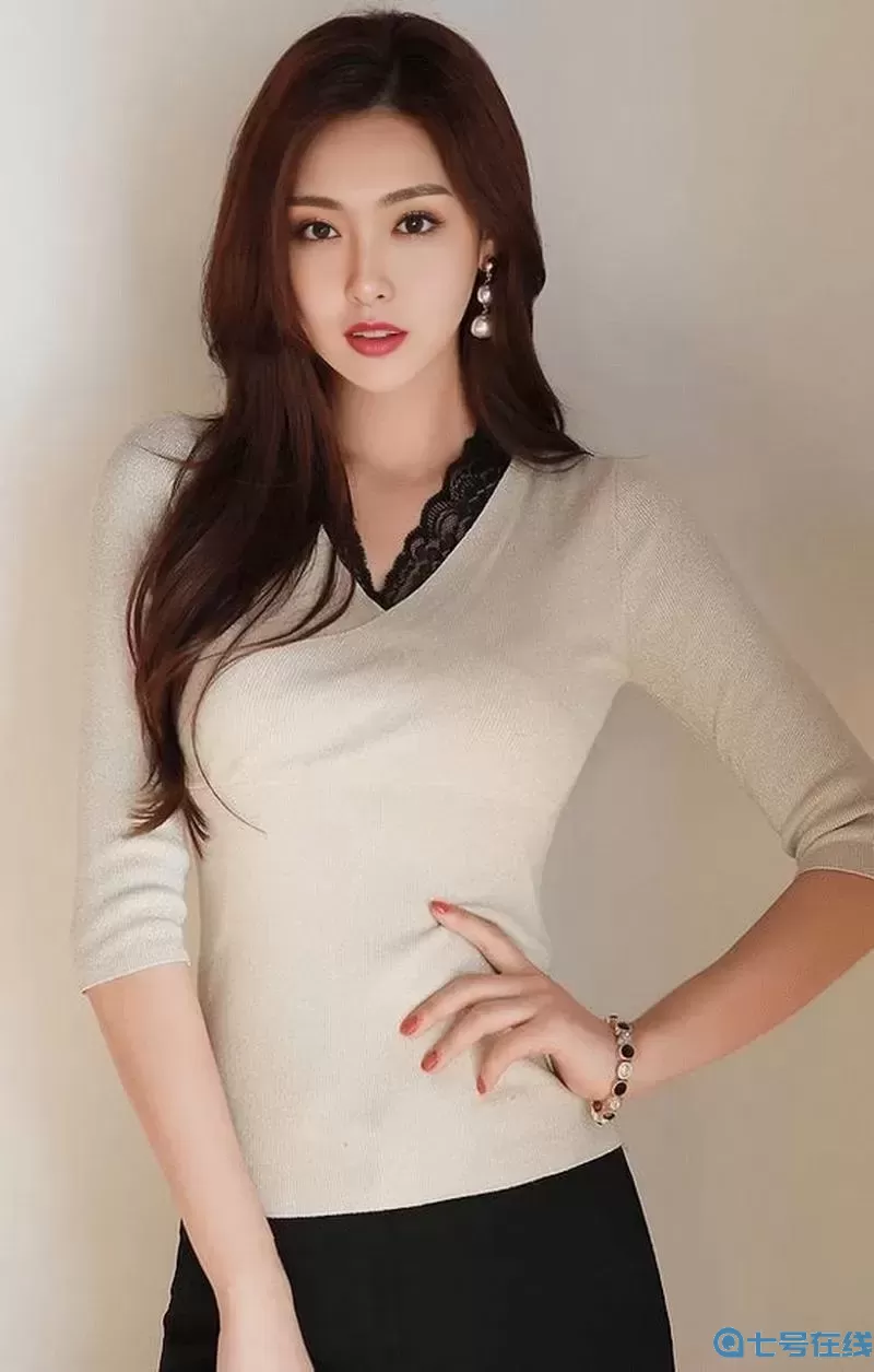 女士不遮陰小內(nèi)搭網(wǎng)站：展現(xiàn)時尚與舒適的完美結合