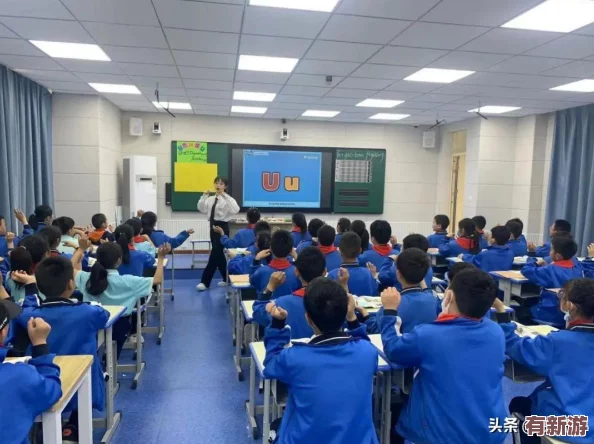 c了英語老師一節(jié)課-展現(xiàn)出積極向上的學(xué)習(xí)態(tài)度-讓課堂充滿活力與激情！