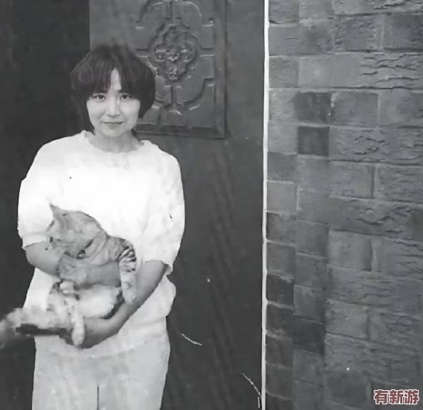 將妻子借給好朋友最經(jīng)典十首詩(shī)：在友情與愛情之間的微妙平衡-詩(shī)歌如何描繪人性深處的復(fù)雜情感