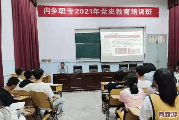 把數(shù)學(xué)代表按到桌子上抄視頻